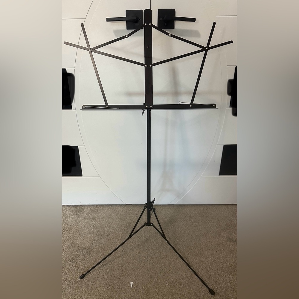 Folding Music Stand - Picture 2 of 7